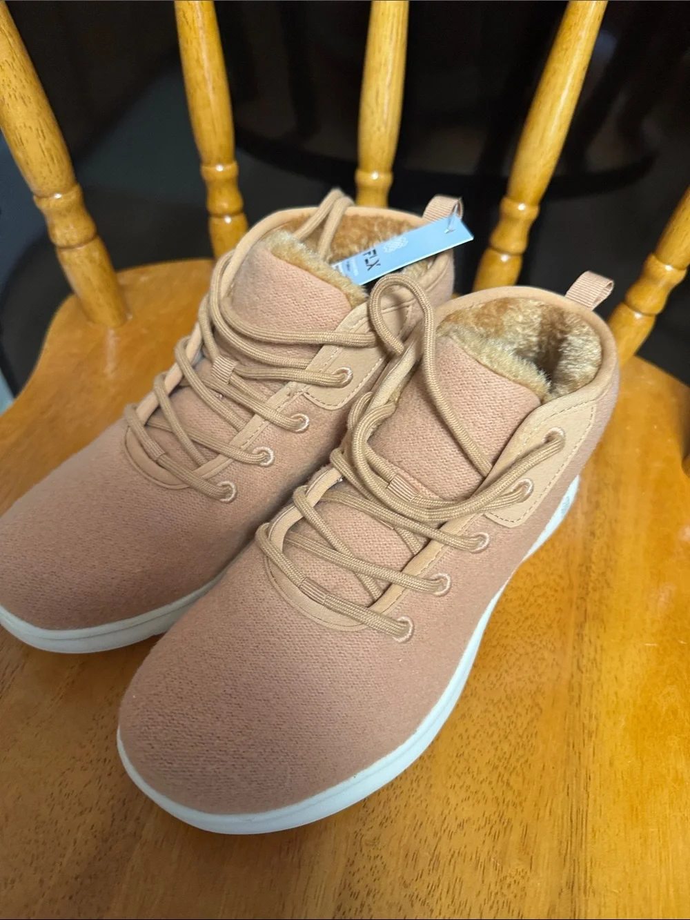 Women's FLX 7.5W Tan sherpa water proof lightweight hightop Casual Sneakers